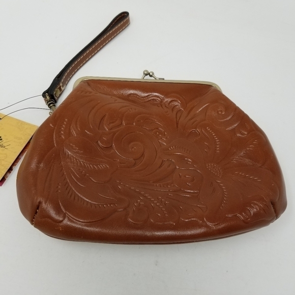 Patricia Nash Savena Wristlet Florence Tooled Leather Clutch Brass Kiss Lock